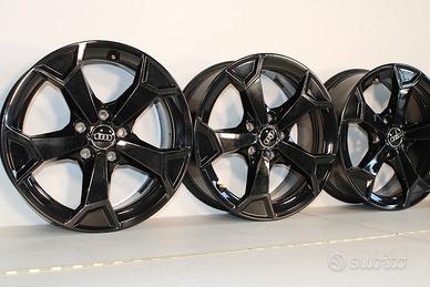 4 Cerchi Originali Q3 - 17" + Spedizione Gratis