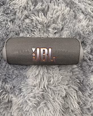 Cassa jbl flip 7 nuova