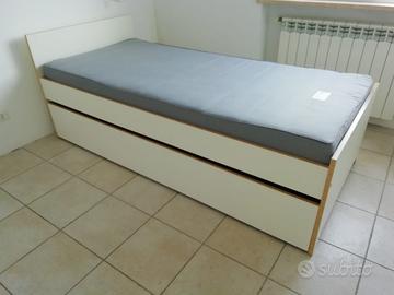 Letto Ikea con cassettone estraibie/secondo letto