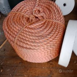 200 metri di corda anche a metro. grande portata