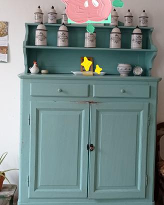 credenza e tavolo