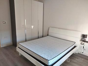 Camere via Napoli mese Agosto