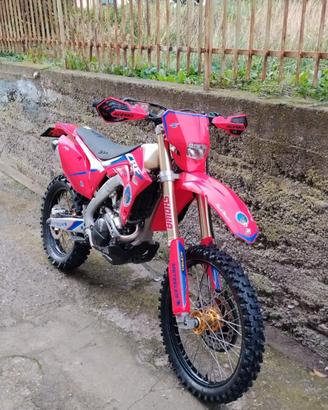 Honda CRF 250 4 tempi 