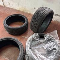 Pneomatici 255/35/21