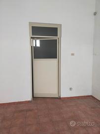 Locale commerciale Capaci Pa