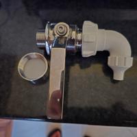 rubinetto in acciaio inox per alimenti