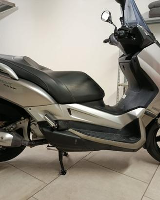 Scooter YAMAHA X-MAX 250
