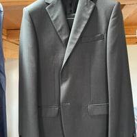 Abito grigio in lana taglia 48