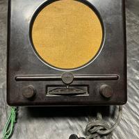 Radio d'epoca DKE38 "Deutscher Kleinempfänger"funz