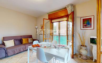 RIF A457: Quadrilocale ristrutturato in zona remes