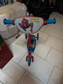 Monopattino bimbo spiderman