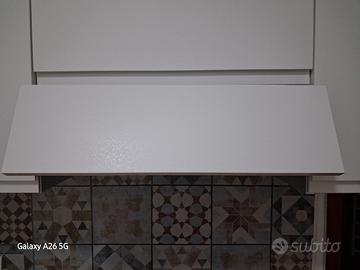 cappa per cucina bianca  con  luce 