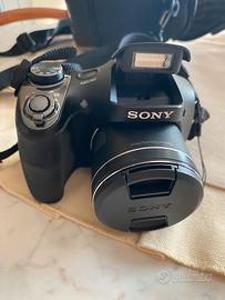 Forocameta sony cyber short DSC-H300