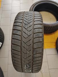 4 Gomme Pirelli Winter Sottozero 225/40 R18 XL 92V