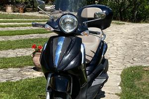 Beverly 300 del 2009