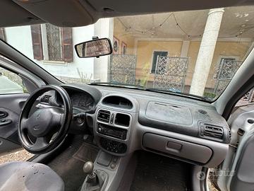 clio 99