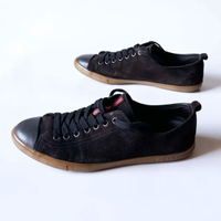 Sneakers Prada scamosciate con lacci Taglia 42