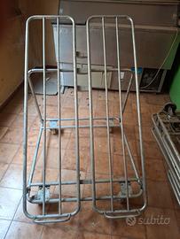 carrello espositore con ruote