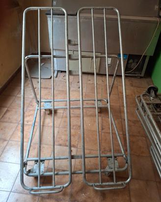carrello espositore con ruote