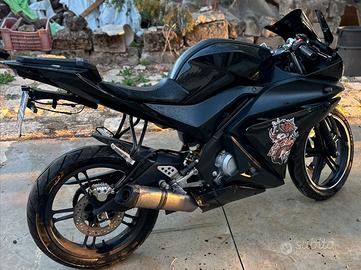 Yamaha yzf r125