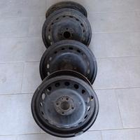 Cerchioni 15"  5 1/2jx15h2