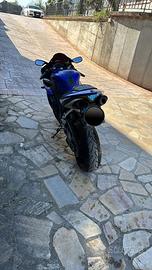 Yamaha r1 2005