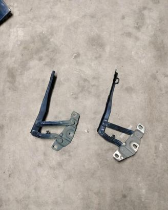 Cerniera cofano anteriore Opel adam