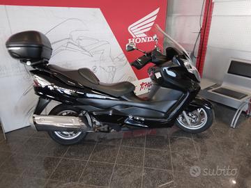 Suzuki AN Burgman 400