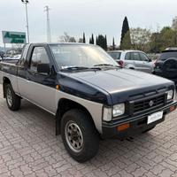 NISSAN KING CAB 2/P CASSONATO PORTATA 10 QUINTALI