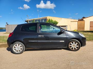 Renault Clio 2008