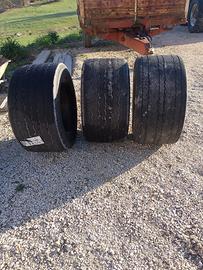 Gomme 445/45/19.5