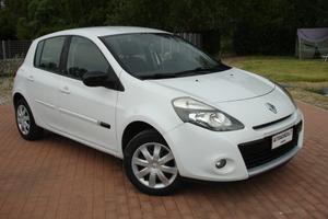 RENAULT Clio 1.2 16V 5 porte Dynamique
