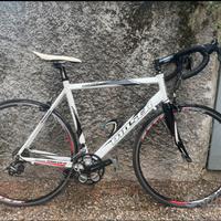 Bici da corsa Moser Alu Carbon - Shimano 105 -