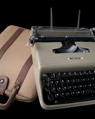 Lettera 22 Olivetti 1a Serie  1954”+ custodia