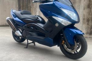 Yamaha T max