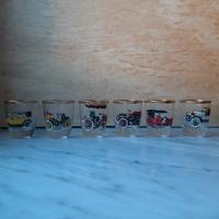 Set bicchierini vintage con auto