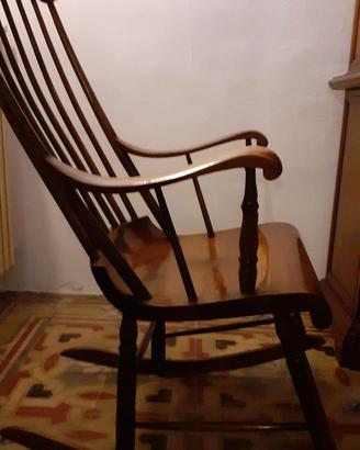 dondolo in legno