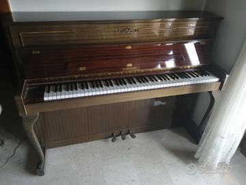 PIANOFORTE  SCHIMMEL