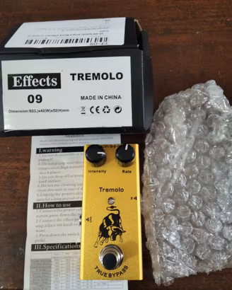 Pedale effetto tremolo per chitarra