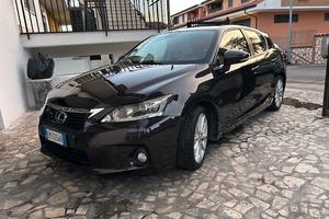 Lexus Ct200h