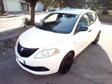 LANCIA Ypsilon 3ª serie - 2018 BENZINA 1.2