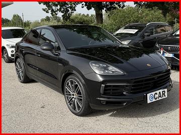 PORSCHE CAYENNE COUPE GTS SPORT CHRONO E-HYBRID