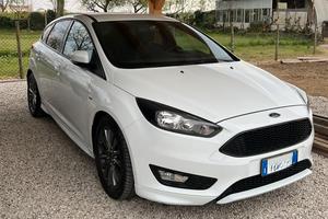 Ford Focus 1.5 TDI st-line