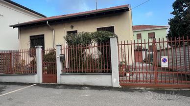 VILLA SINGOLA A NOVATE MILANESE