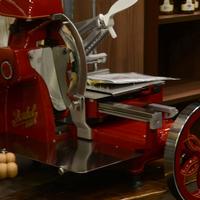 Affettatrice berkel a volano 300/10 nuova