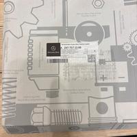 sportello carburante  mercedes GLA