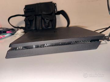 PS4 Slim 1TB + 3 Giochi + Controller