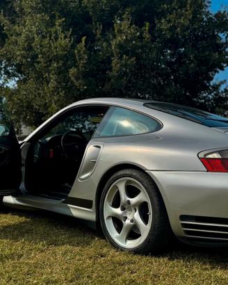 Porsche 996 Turbo coupe cambio Manuale