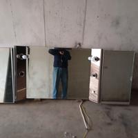 specchio  da bagno lunghezza 170 con due sportelli