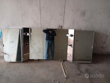 specchio  da bagno lunghezza 170 con due sportelli